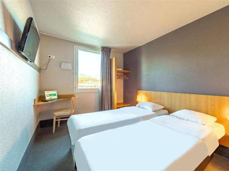B&B Hotel Toulon أوليوليه المظهر الخارجي الصورة