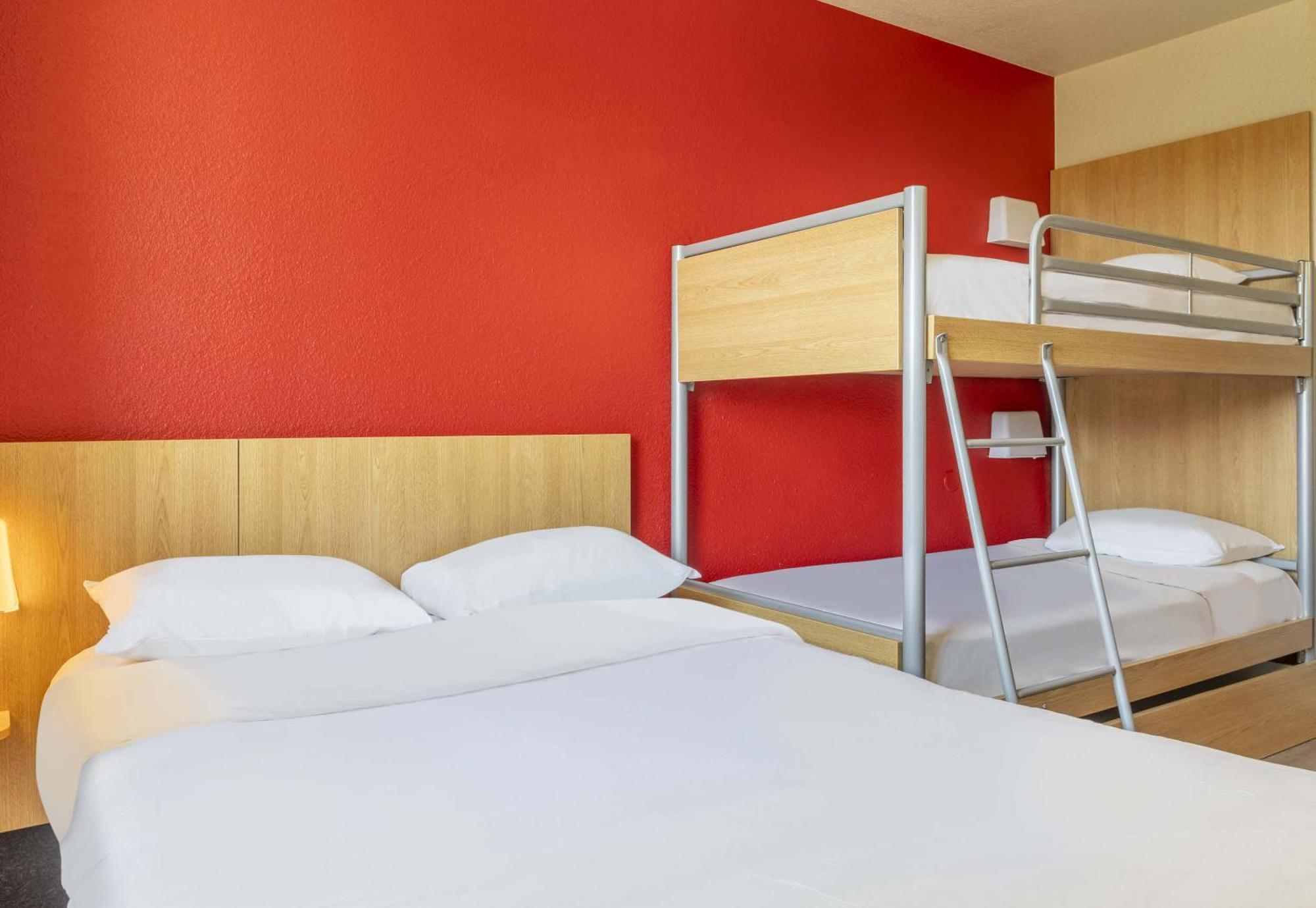 B&B Hotel Toulon أوليوليه المظهر الخارجي الصورة