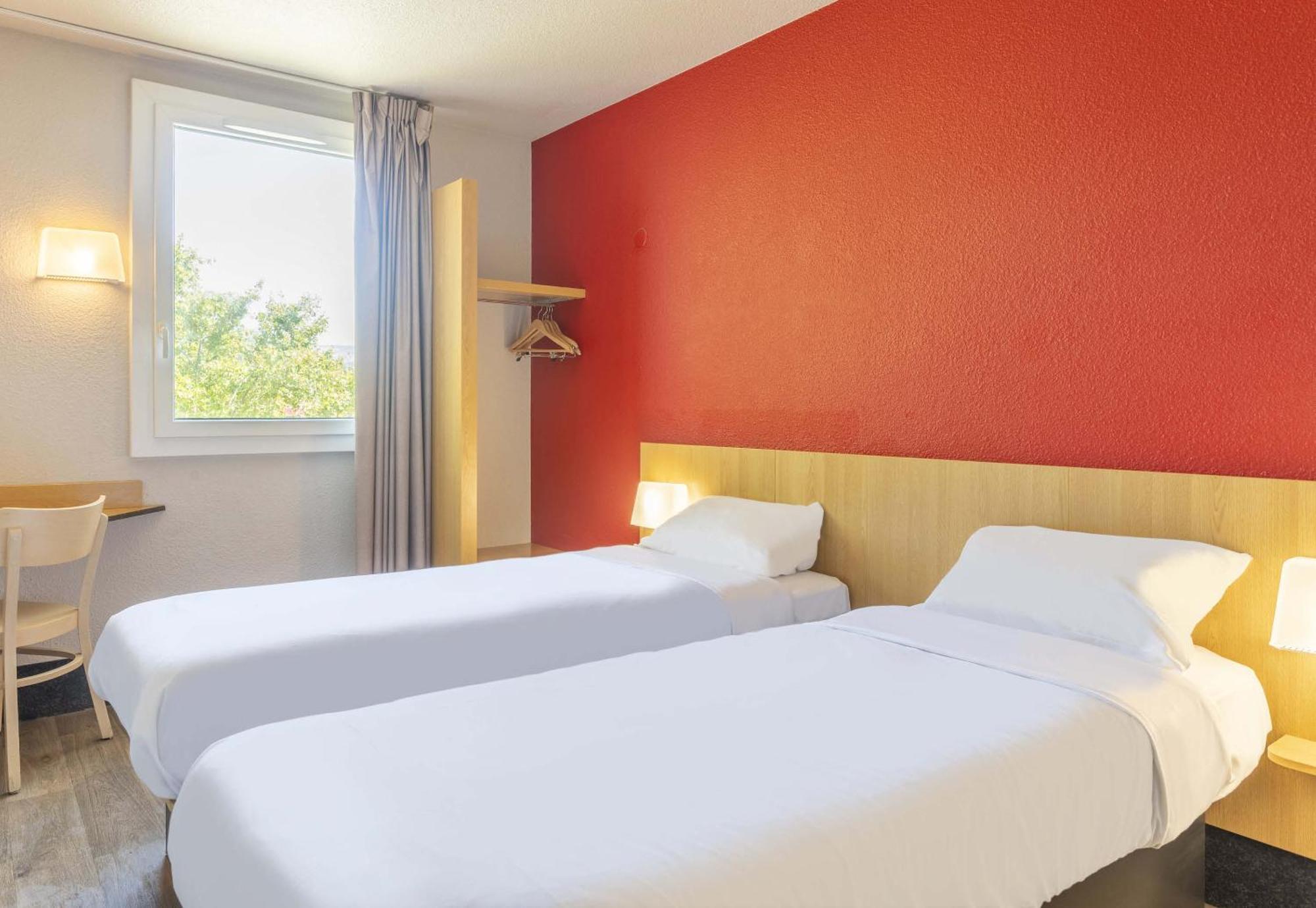 B&B Hotel Toulon أوليوليه المظهر الخارجي الصورة