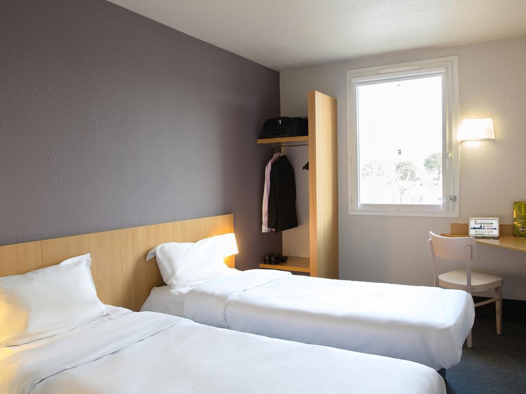 B&B Hotel Toulon أوليوليه المظهر الخارجي الصورة