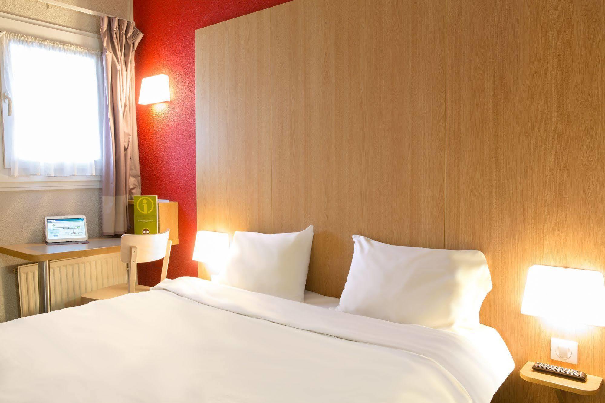 B&B Hotel Toulon أوليوليه المظهر الخارجي الصورة