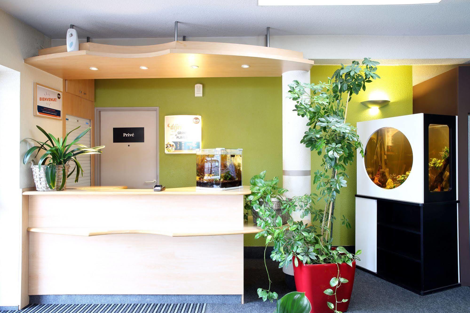 B&B Hotel Toulon أوليوليه المظهر الخارجي الصورة