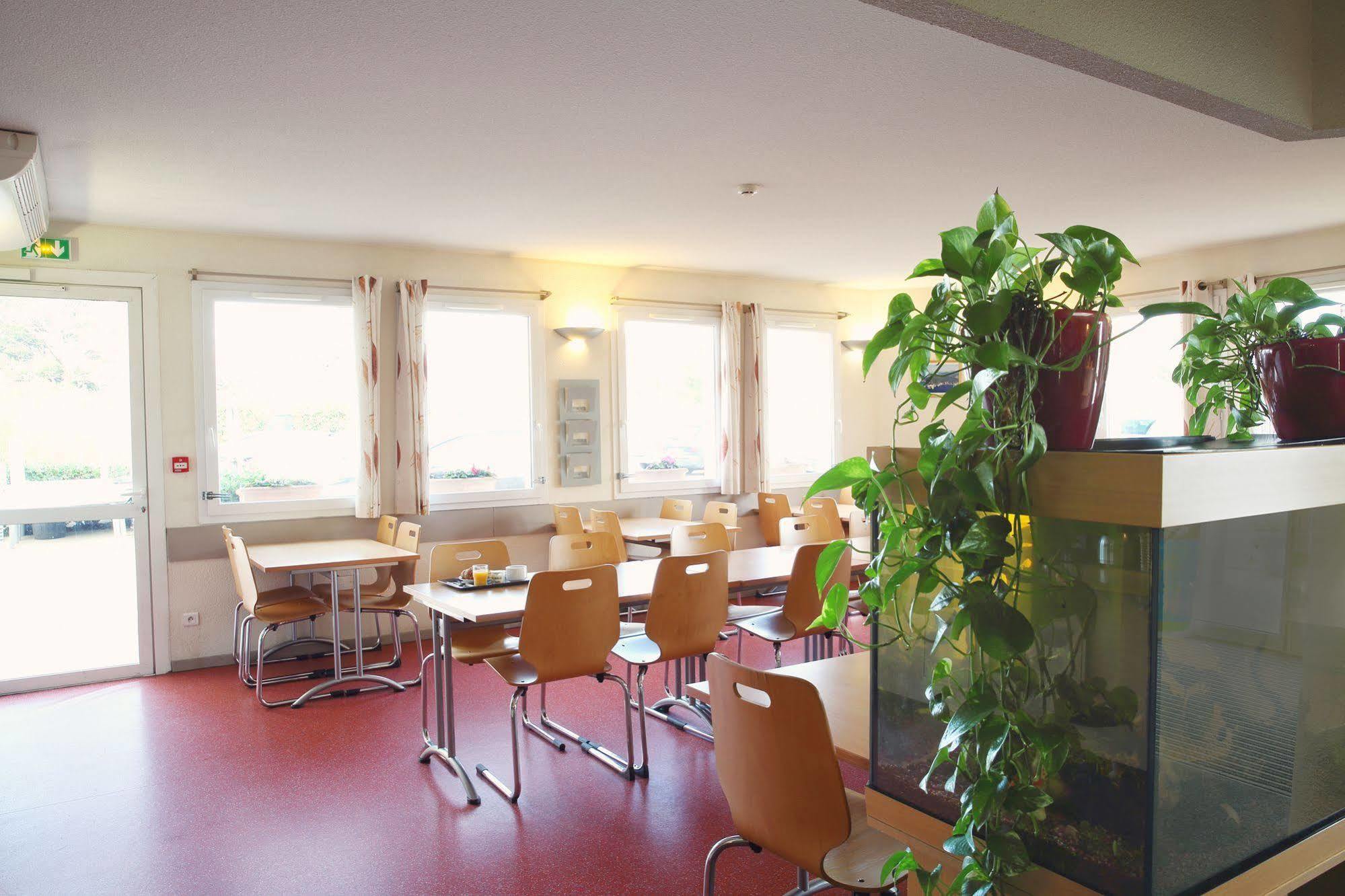 B&B Hotel Toulon أوليوليه المظهر الخارجي الصورة