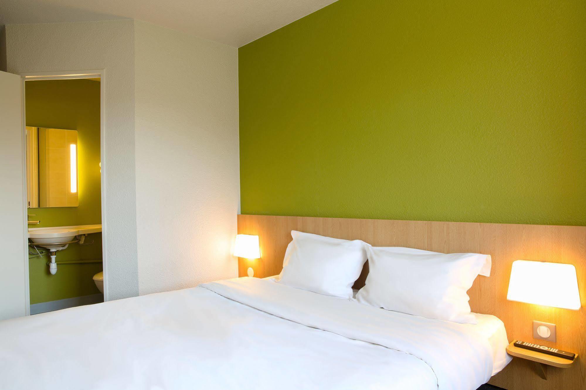 B&B Hotel Toulon أوليوليه المظهر الخارجي الصورة