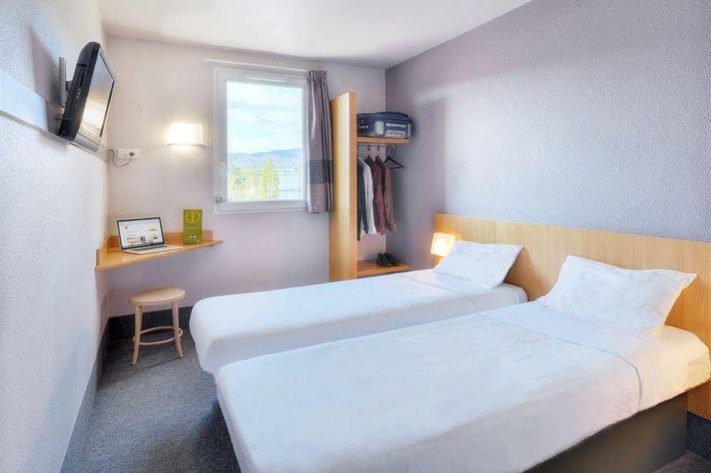 B&B Hotel Toulon أوليوليه المظهر الخارجي الصورة